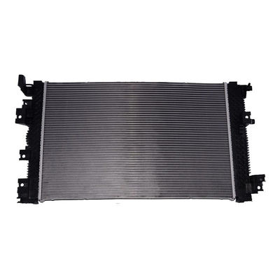 अच्छी कीमत Buick ENVISION 1.5T 2.0T ऑटो पार्ट्स शीतलन प्रणाली एल्यूमीनियम रेडिएटर पानी टैंक 84690760 ऑनलाइन
