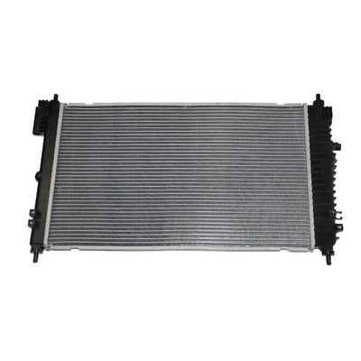 अच्छी कीमत OE NO. 26395962 2017-2021 Chevrolet Cavalier और Buick EXCELLE MT के लिए एल्यूमीनियम रेडिएटर ऑनलाइन